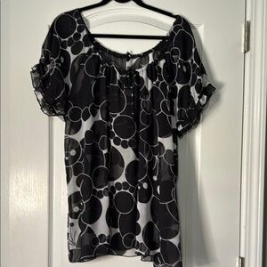 Linda Leal Black and White Women's Top Women’s Size 2X